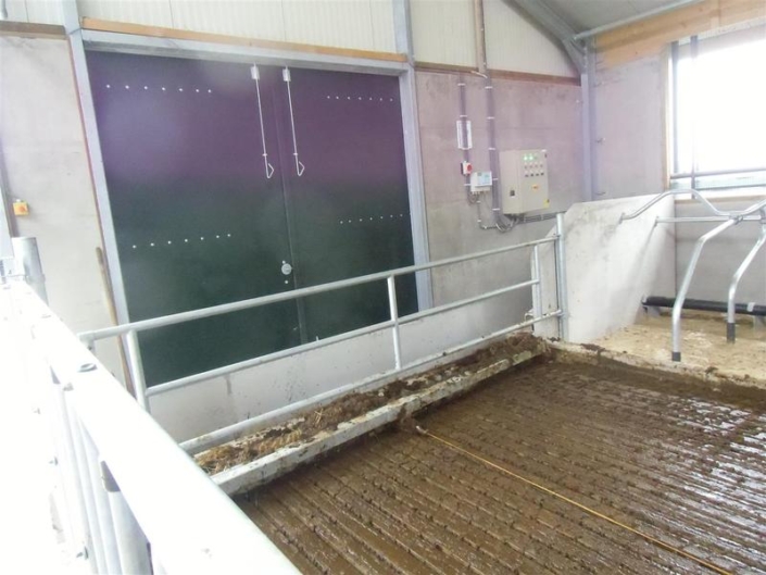 afstort_mestschuif_aan_binnenzijde