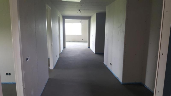 20170524_092542__Large_