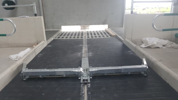 mestschuif_en_Opti_cow